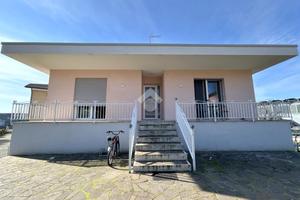 VILLA SINGOLA A CARPENEDOLO