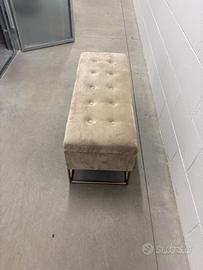 Cassapanca écru e dorata