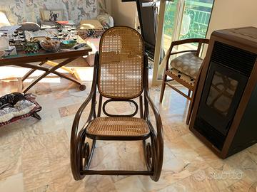 Dondolo fatto da un Mastro Falegname