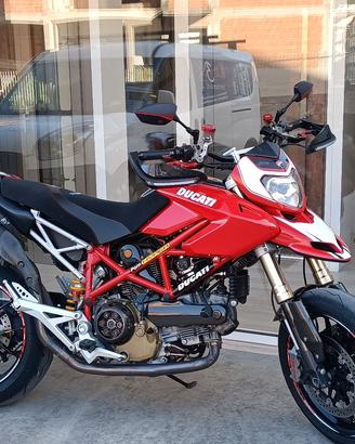  Ducati Hypermotard 