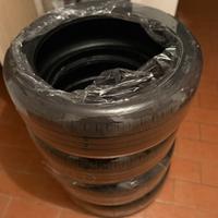 Gomme Continental 215/50 R18 V XL