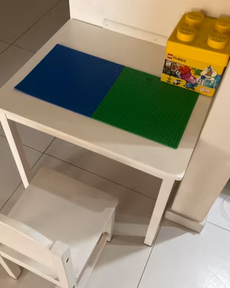 Kit Tavolo, Sedia Bambini in Legno e Lego