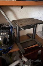 Cavalletto alza moto