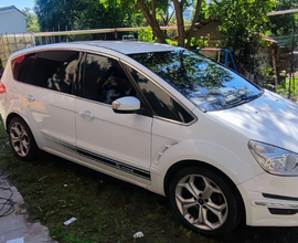 Ford Smax