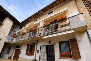 CASA SEMINDIPENDENTE A BULCIAGO