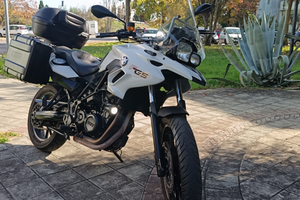 Bmw f700gs