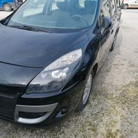 Renault scenic 1600cc met