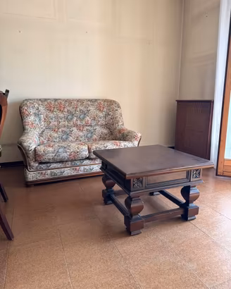Divani e tavolino
