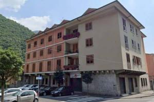 Immobile in asta di 549 m² con più di 5 locali a G
