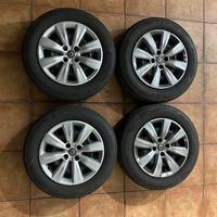 185 65 R15 88H Clio 5
