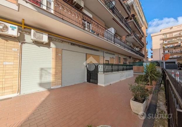 2 LOCALI A CIAMPINO