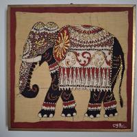 Opera ricamata a mano su seta 