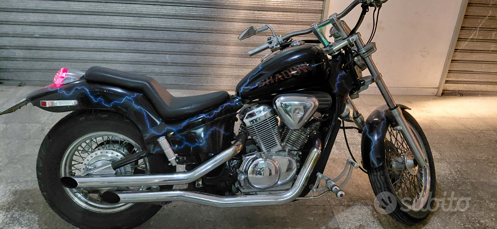 Honda shadow 600 Moto e Scooter In vendita a Taranto