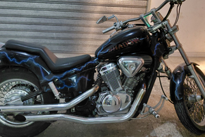 Honda shadow 600