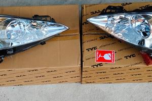 Fari dx e sn “TYC” per PEUGEOT 308 e RCZ