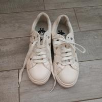 Scarpe donna bianche con borchie Gaelle Paris