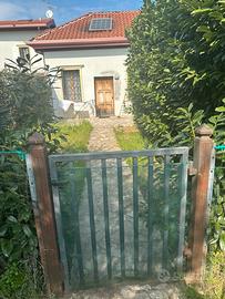 Bilocale con giardino