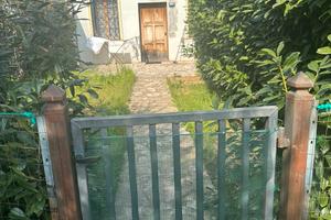 Bilocale con giardino