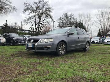 Volkswagen Passat Variant 2.0 tdi Highline * Unico