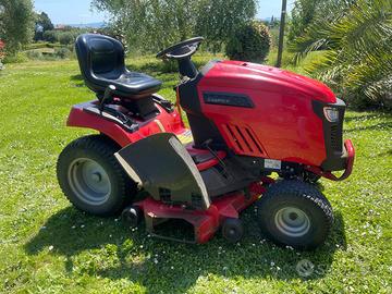 Trattorino Tagliaerba Snapper in Buonissimo Stato