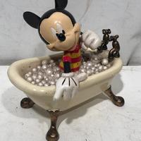 Topolino MICKEY MOUSE in vasca da bagno