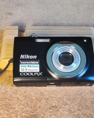 Nikon Coolpix s2500