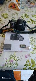 NIKON D200