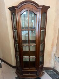 Vetrina  in legno