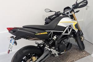 Aprilia Dorsoduro 750 abs