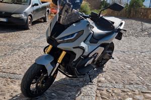 Honda X-adv 750 2022