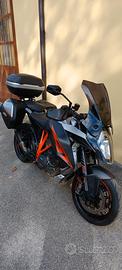 KTM 1290 Super Duke GT