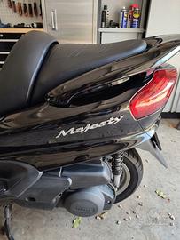 Yamaha Majesty 250