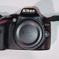 Nikon D3200, obiettivi Nikkor,  accessori, SB700