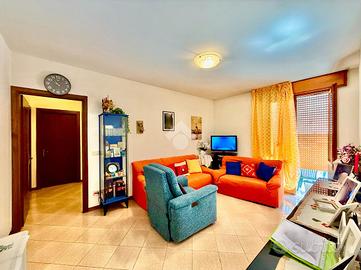 3 LOCALI A GRISIGNANO DI ZOCCO