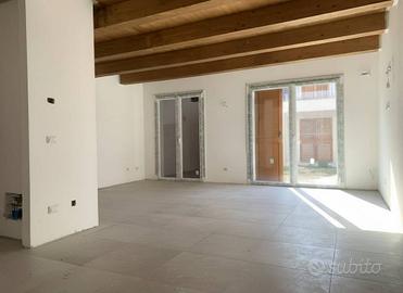 Villetta a schiera di 126 m² con 4 locali e box au