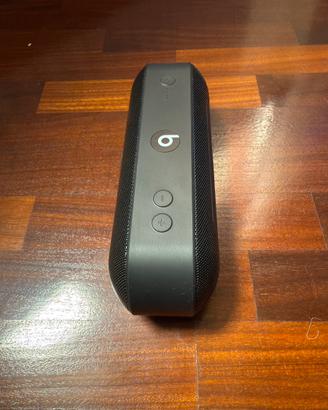 Beats Pill