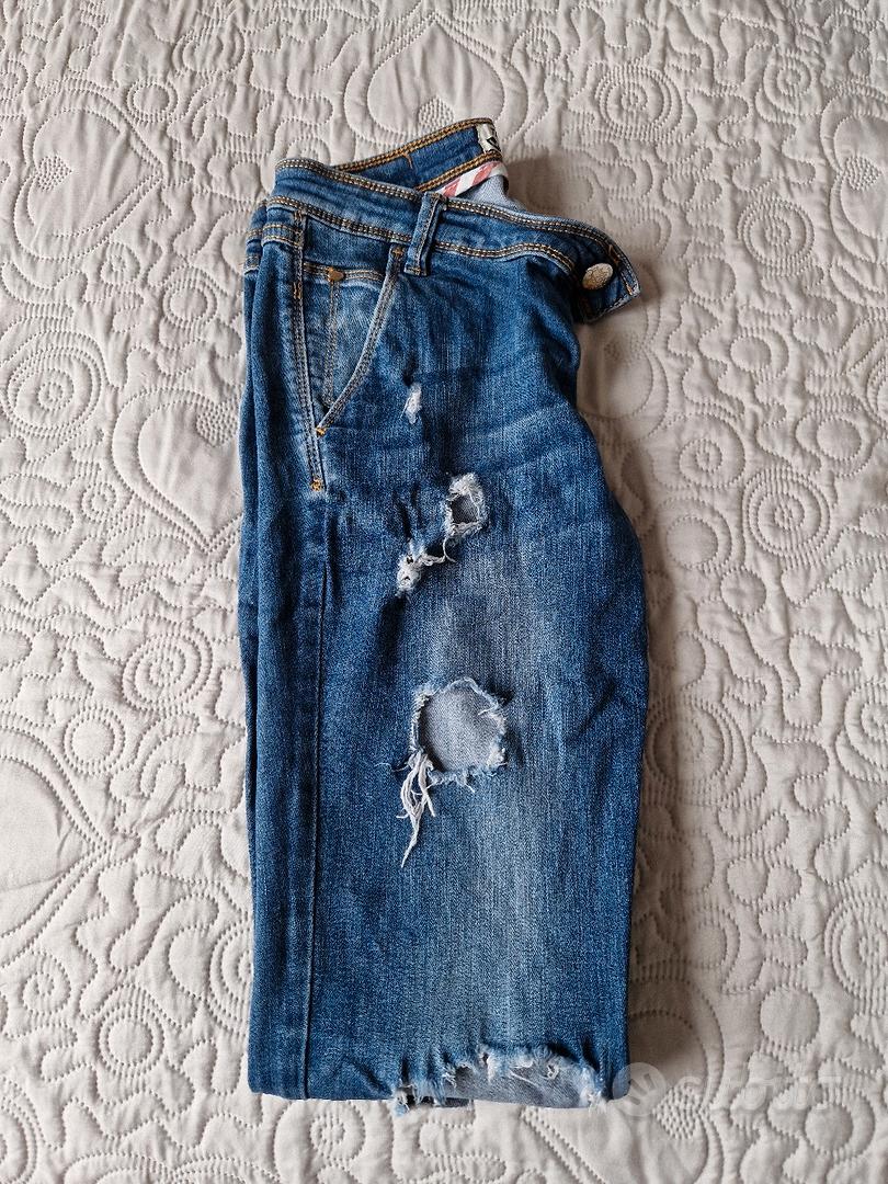 Jeans strappati sale terranova