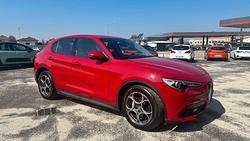 Alfa Romeo Stelvio 2.2 Turbodiesel 150 CV AT8 RWD 