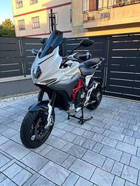 MV Agusta Turismo Veloce Lusso 800