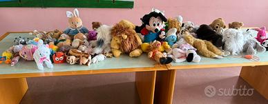 Pelche topolino puffi ecc