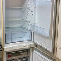 frigorifero da incasso combinato Ariston Hotpoint 