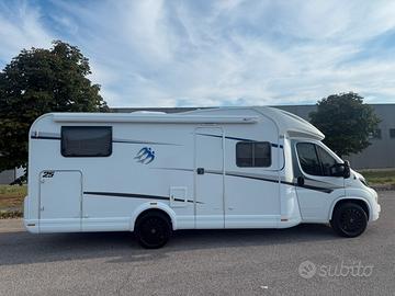 Camper Knaus Sky Wave 700 doppio pavimento