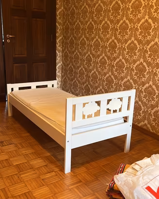 Letto Singolo Bianco con Materasso (per cameretta)