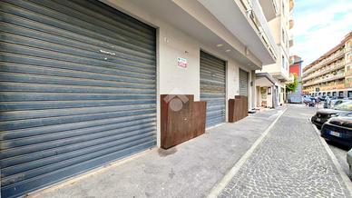 NEGOZIO A FRATTAMAGGIORE