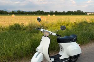 Vespa 50 special