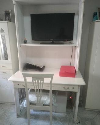 Scrittoio con sedia 