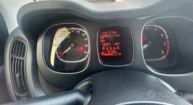 Panda Cross 4x4 0.9 TwinAir Turbo (66 kW)