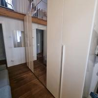 Camera da letto intera come nuova