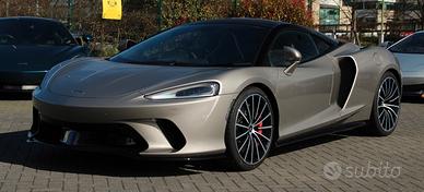 Ricambi per McLaren GT