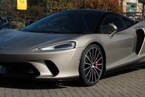 Ricambi per McLaren GT